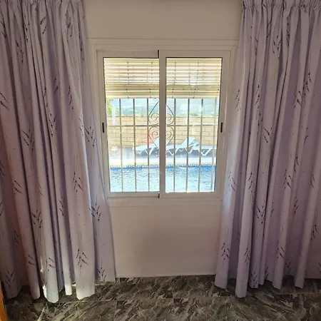 Eduardo Prázdninový dům *